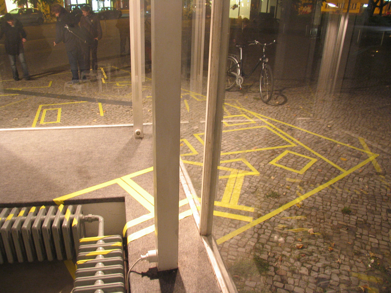 Photographic documentation of RYLLEGA Berlin ("home sweet home transformed" by Juliane Heise)